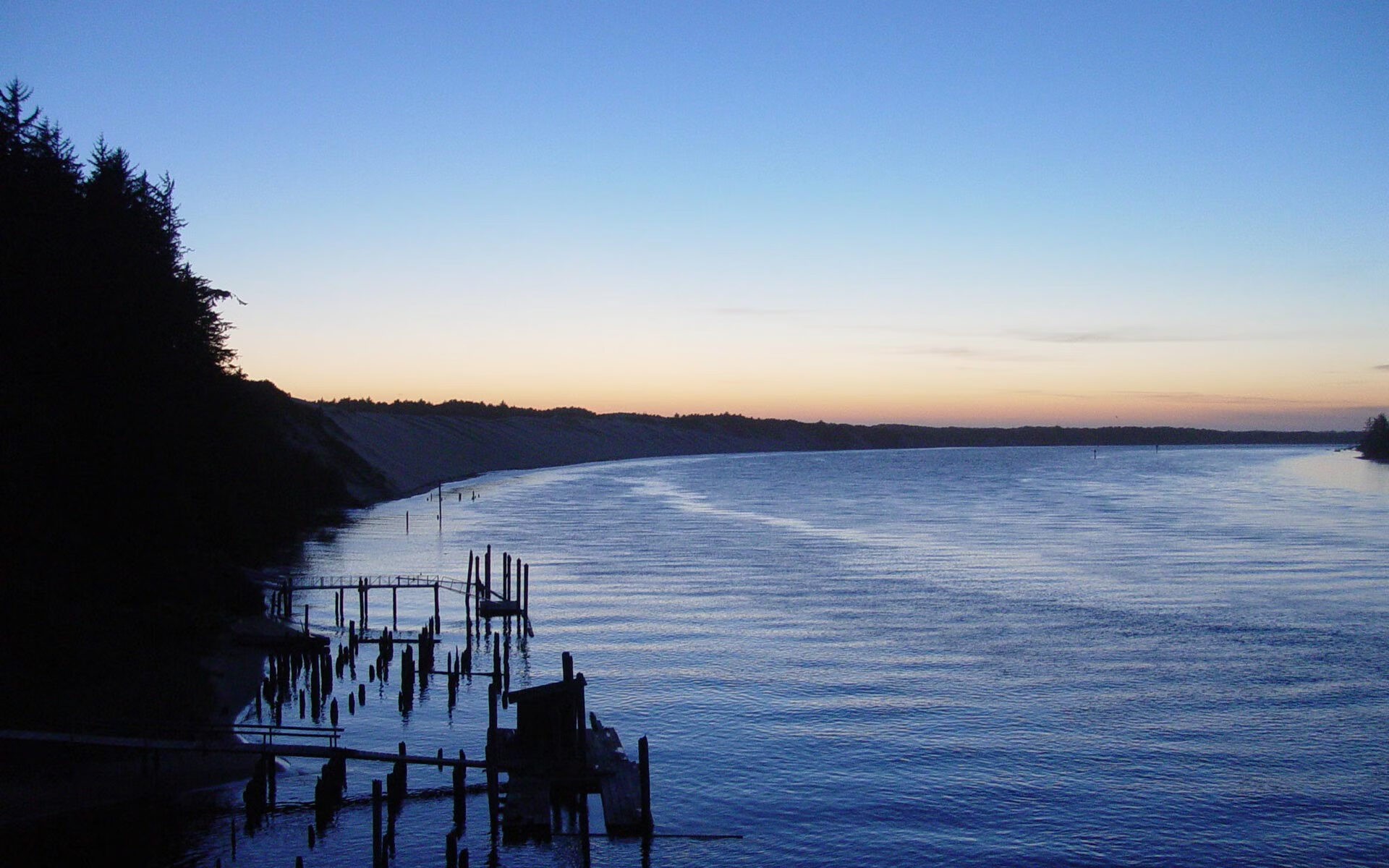 开云官方-AC米兰客场挑战利物浦，胜败谁人行？，ac米兰vs利物浦比分预测