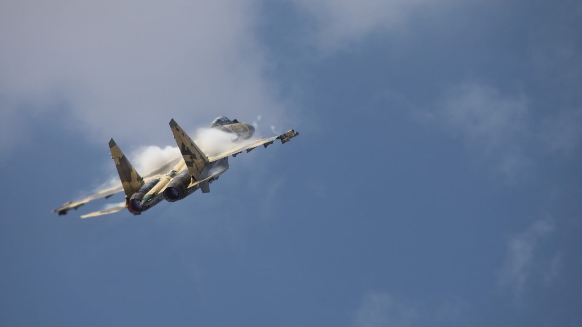 曼联宣布扩建青训基地引关注支持,曼联青训营叫什么名字