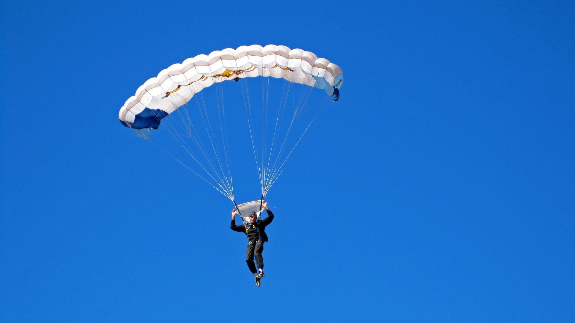 洛特·科佩基在女子公路赛中获得铜牌，洛佩特吉 强势出线 14场不败比肩昔日辉煌 201